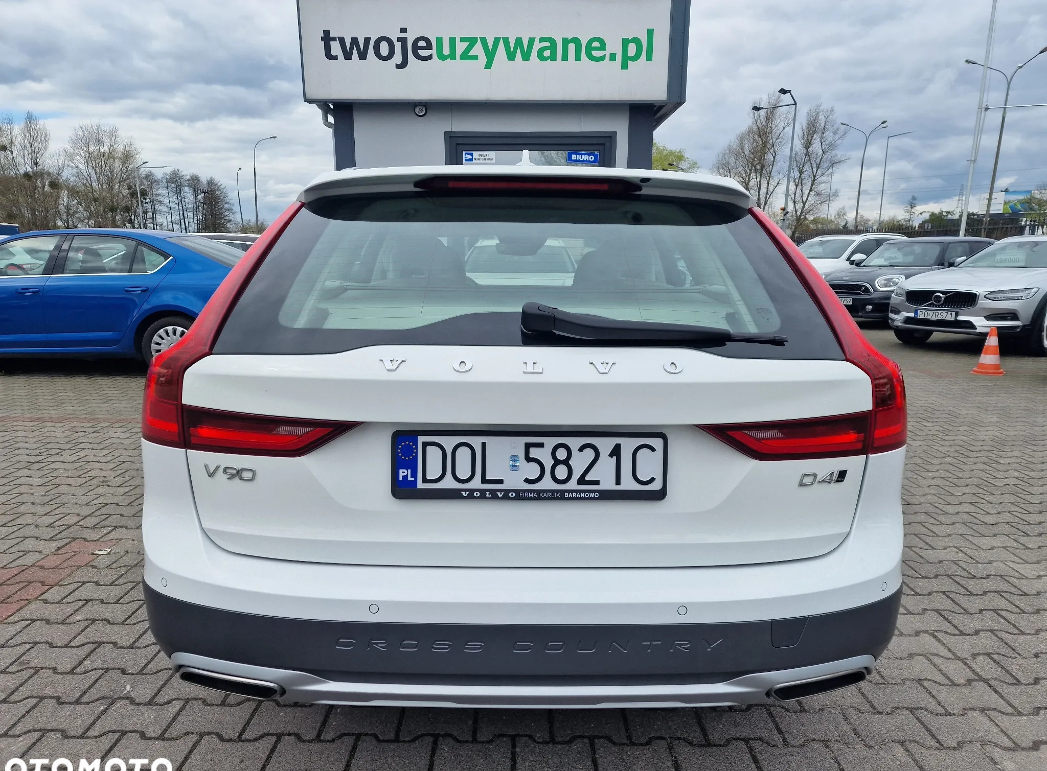 Volvo V90 Cross Country cena 84900 przebieg: 375480, rok produkcji 2017 z Ryki małe 497